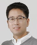 Yongho Lee