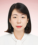 Yun Kyung Cho 