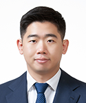 Joonyub Lee